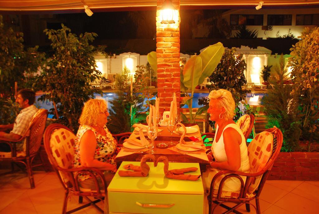 Side Orientt Apartments Εξωτερικό φωτογραφία